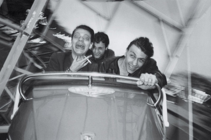 New Wave — Taxi Girl,  Laurent Sinclair, Mirwais et Daniel Darc.
Foire du Trône, Paris 1981
 — Pierre René-Worms Photographe